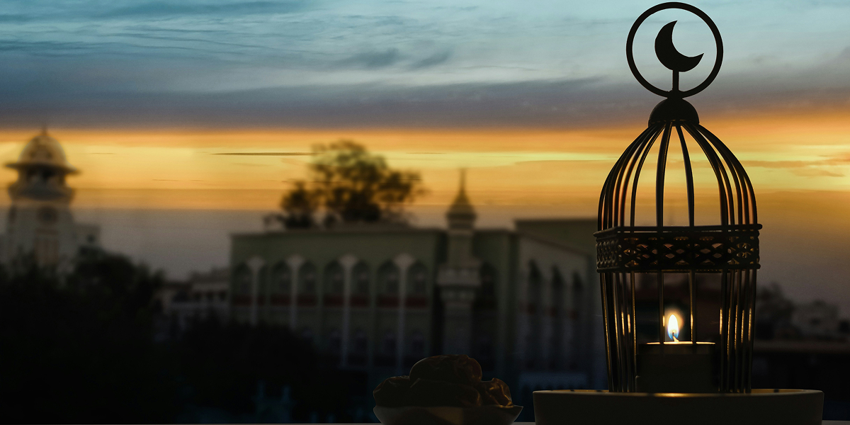 Islamic lantern representing faith and spiritual warmth in the GAMEC Sisters program